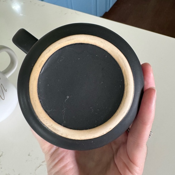 Mama Bear + Papa Bear coffee mug set - Picture 3 of 7